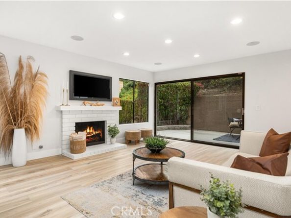 6024 E Silverspur Trail, Anaheim CA 92807