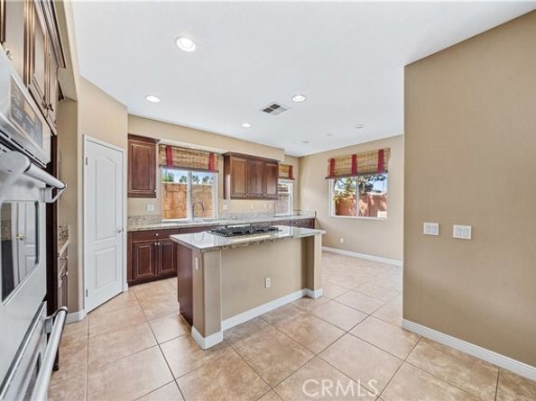 5859 E Treehouse Lane, Anaheim CA 92807