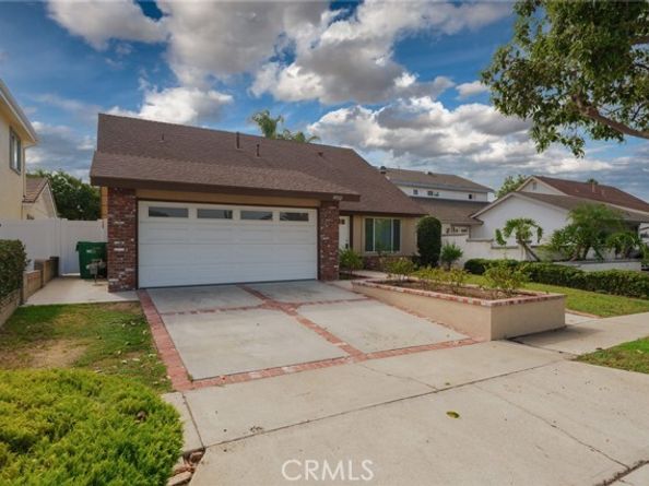 14712 Comet, Irvine CA 92604