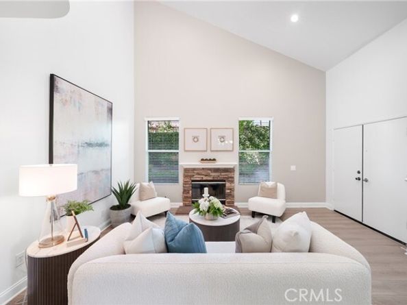 19431 Rue De Valore 38B, Lake Forest (el Toro) CA 92610