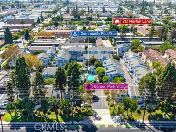 212 Mayfair, Costa Mesa CA 92627
