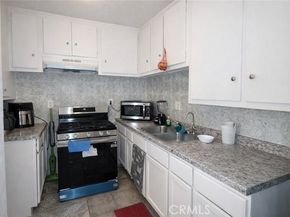 1001 E Grant Street, Santa Ana CA 92701