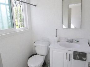 1001 E Grant Street, Santa Ana CA 92701