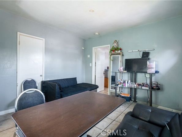 1011 N Wilmington Boulevard, Wilmington (los Angeles) CA 90744