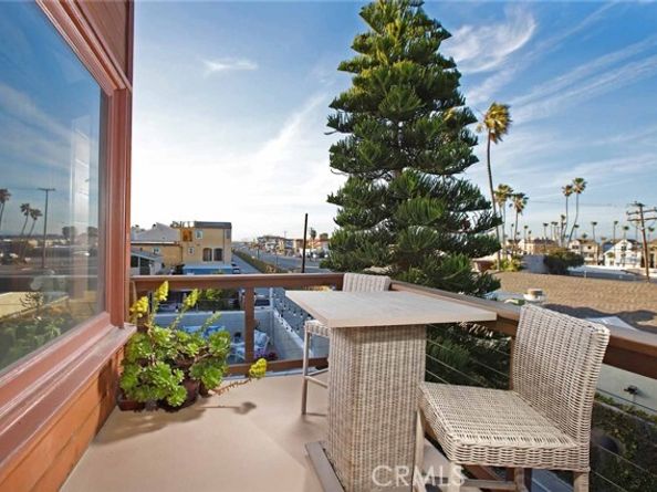 6 B Surfside, Surfside (seal Beach) CA 90743