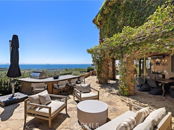 25 San Mateo Way, Corona Del Mar (newport Beach) CA 92625