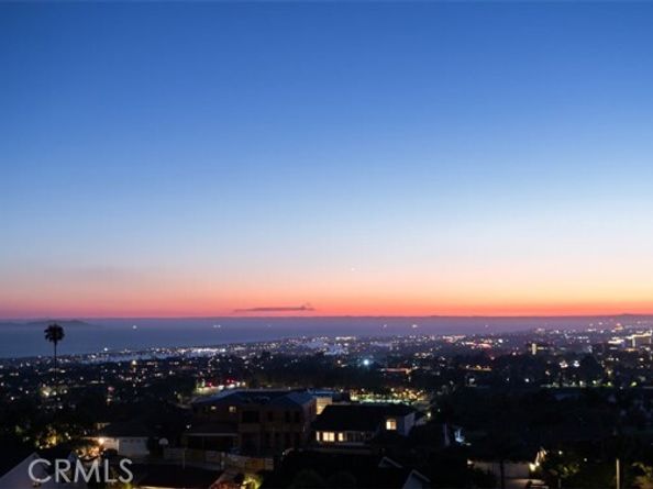 25 San Mateo Way, Corona Del Mar (newport Beach) CA 92625