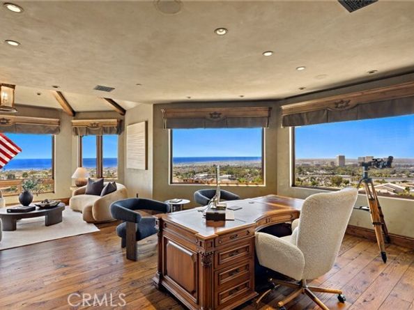 25 San Mateo Way, Corona Del Mar (newport Beach) CA 92625