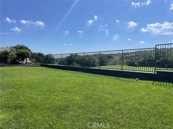 15 Canada Oaks, Laguna Hills CA 92679