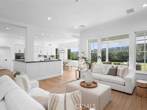 15 Canada Oaks, Laguna Hills CA 92679