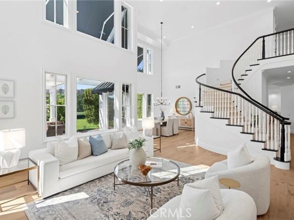 15 Canada Oaks, Laguna Hills CA 92679