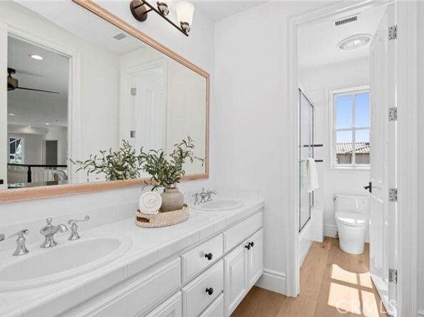 15 Canada Oaks, Laguna Hills CA 92679