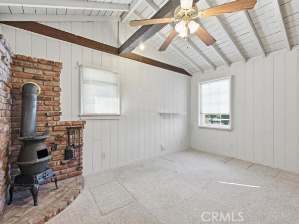 22050 Independencia Street, Woodland Hills (los Angeles) CA 91364