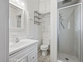 22050 Independencia Street, Woodland Hills (los Angeles) CA 91364