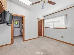 22050 Independencia Street, Woodland Hills (los Angeles) CA 91364