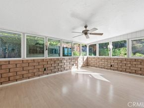 22050 Independencia Street, Woodland Hills (los Angeles) CA 91364