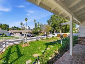 22050 Independencia Street, Woodland Hills (los Angeles) CA 91364