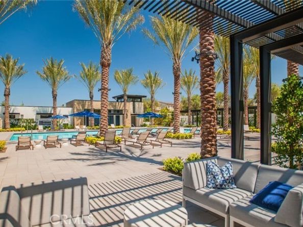 53 Chasma, Irvine CA 92618