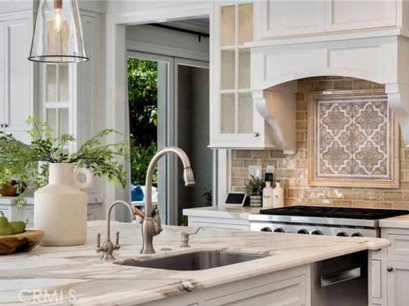 106 Panorama, Laguna Hills CA 92679