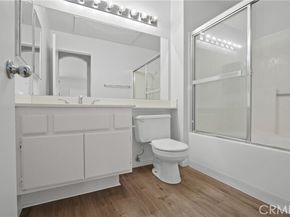 19431 Rue De Valore 5C, Lake Forest (el Toro) CA 92610