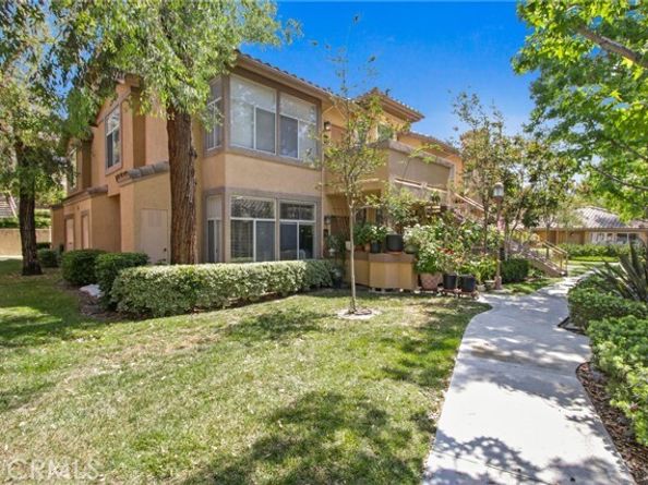 19431 Rue De Valore 5C, Lake Forest (el Toro) CA 92610