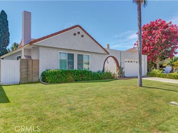 8884 Thames River, Fountain Valley CA 92708