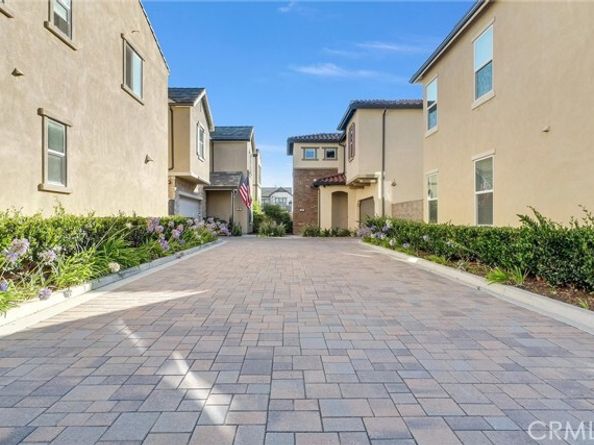 1164 Portola Oaks Dr, Lake Forest (el Toro) CA 92610