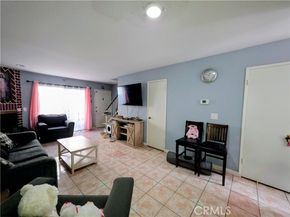 9834 Sepulveda Boulevard 117, North Hills (los Angeles) CA 91343