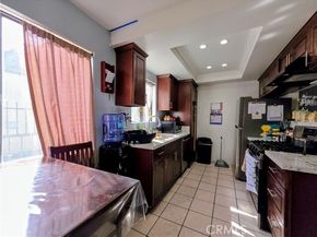 9834 Sepulveda Boulevard 117, North Hills (los Angeles) CA 91343