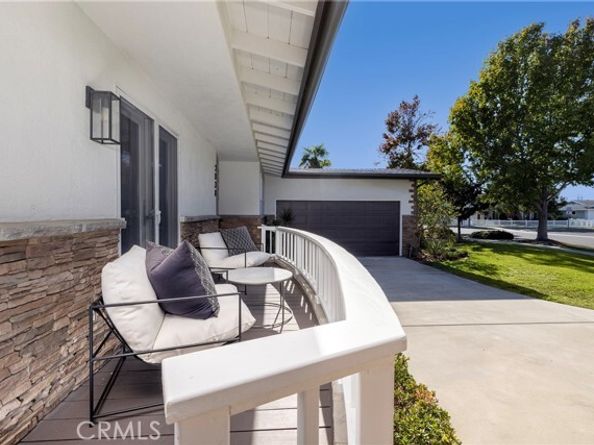 2038 Aliso Avenue, Costa Mesa CA 92627
