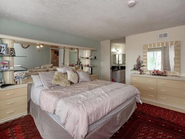 9378 Twin Mountain Circle, San Diego CA 92126