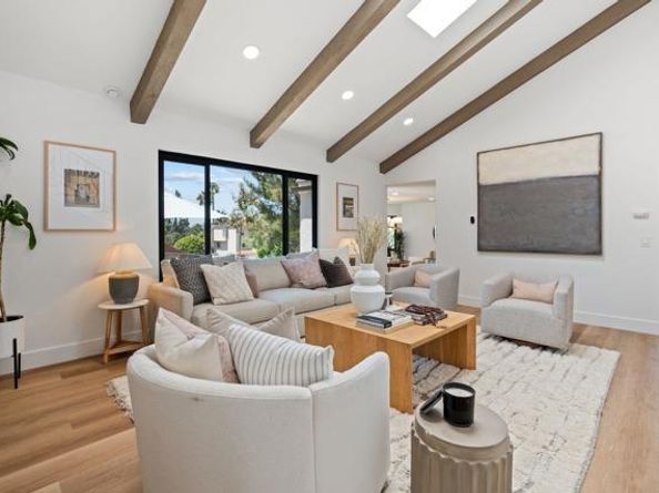 6801 El Fuerte Street, Carlsbad CA 92009