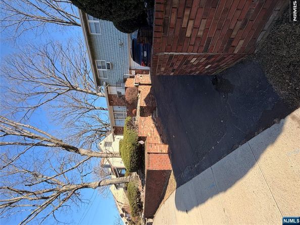 1032 Glen Road, Fort Lee NJ 07024