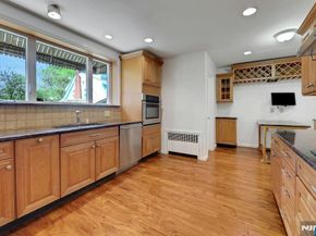 136 Glenwood Avenue, Leonia NJ 07605