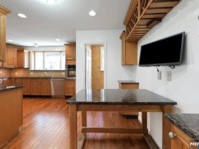 136 Glenwood Avenue, Leonia NJ 07605