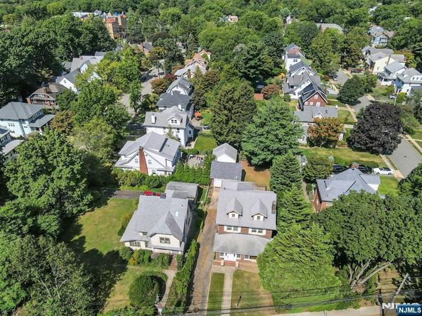 136 Glenwood Avenue, Leonia NJ 07605