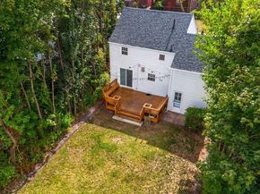 829 Elizabeth Street, Ridgefield NJ 07657