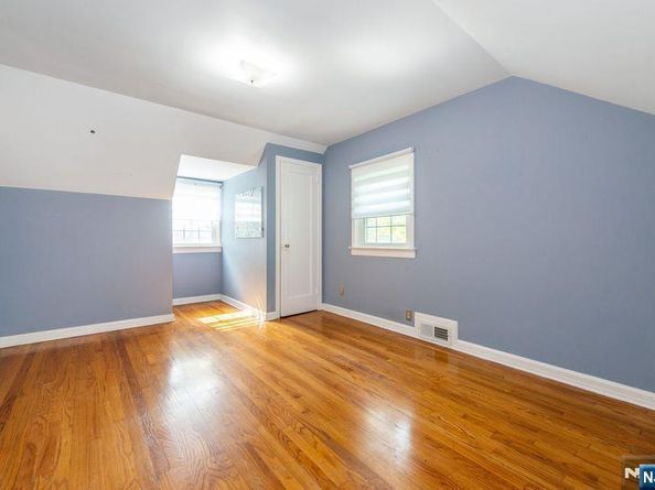829 Elizabeth Street, Ridgefield NJ 07657