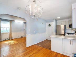 829 Elizabeth Street, Ridgefield NJ 07657