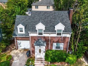 829 Elizabeth Street, Ridgefield NJ 07657