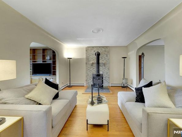 451 Wilfred Terrace, Cliffside Park NJ 07010