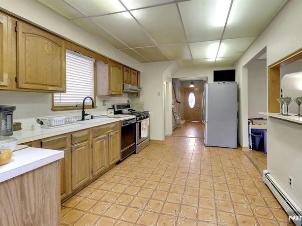 451 Wilfred Terrace, Cliffside Park NJ 07010