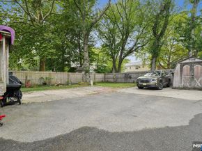 800 Grand Avenue, Leonia NJ 07605