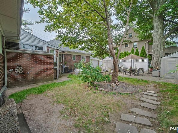 1003 Cumbermeade Road, Fort Lee NJ 07024
