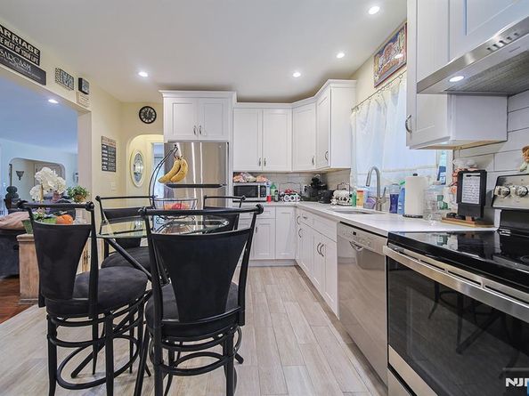 1003 Cumbermeade Road, Fort Lee NJ 07024