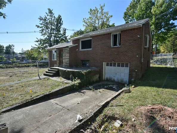10 Plateau Avenue, Fort Lee NJ 07024