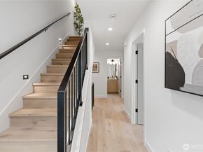 6509 19th Avenue NW, Seattle WA 98117