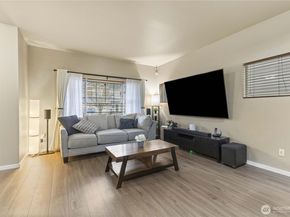 4241 Q St NE, Auburn WA 98002