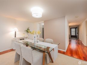 6536 Park Point Lane NE, Seattle WA 98115