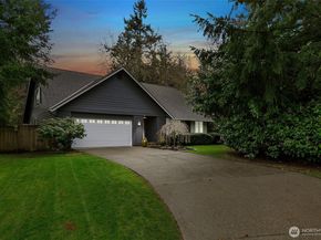 14203 NE 63rd Court, Redmond WA 98052